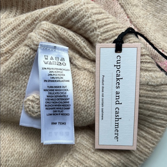 cupcakes & cashmere Beige Cardigan with Bows and Roses - Picture 6 of 12